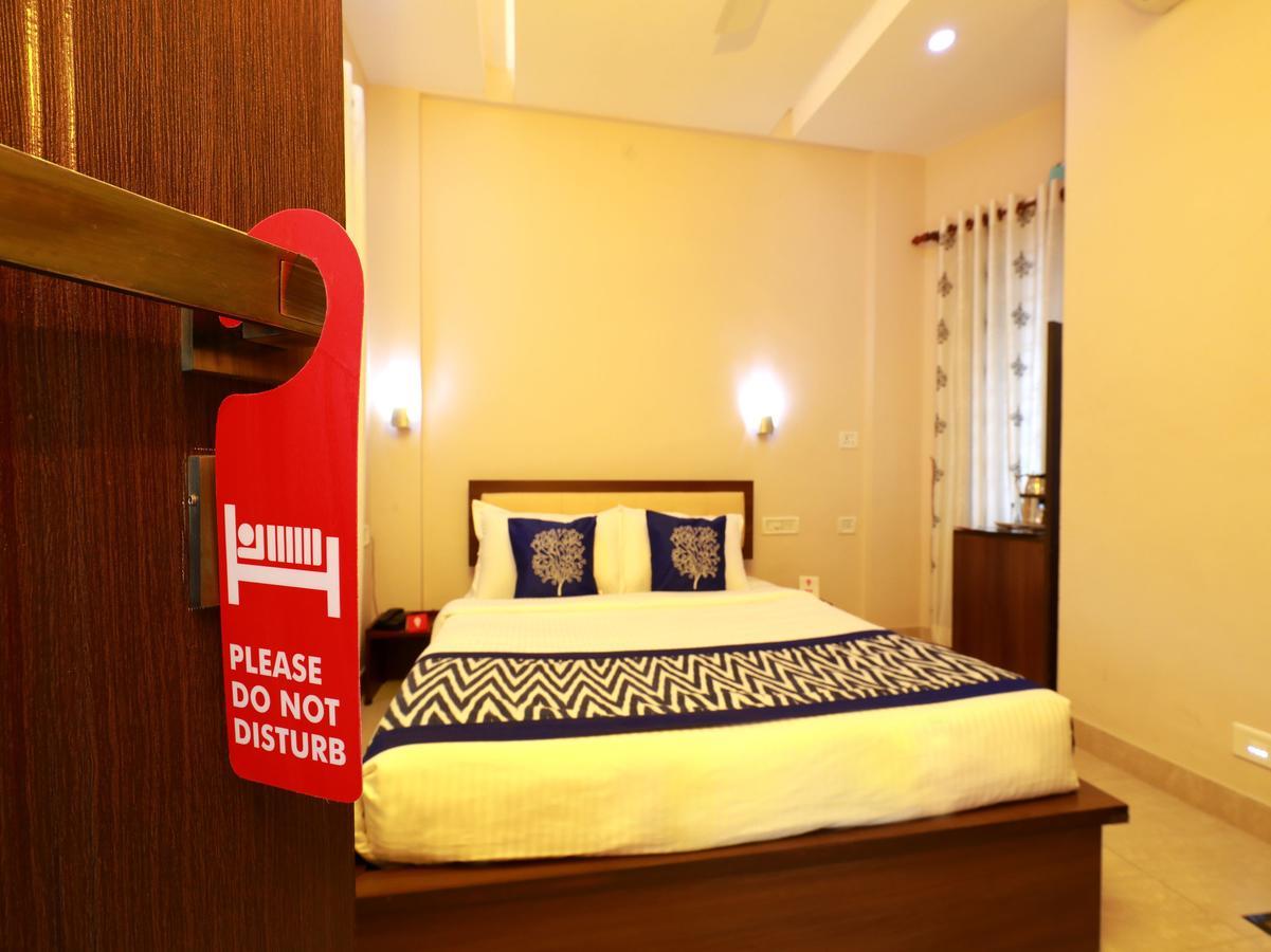 Oyo 6714 Innate Inn Alwaye ภายนอก รูปภาพ