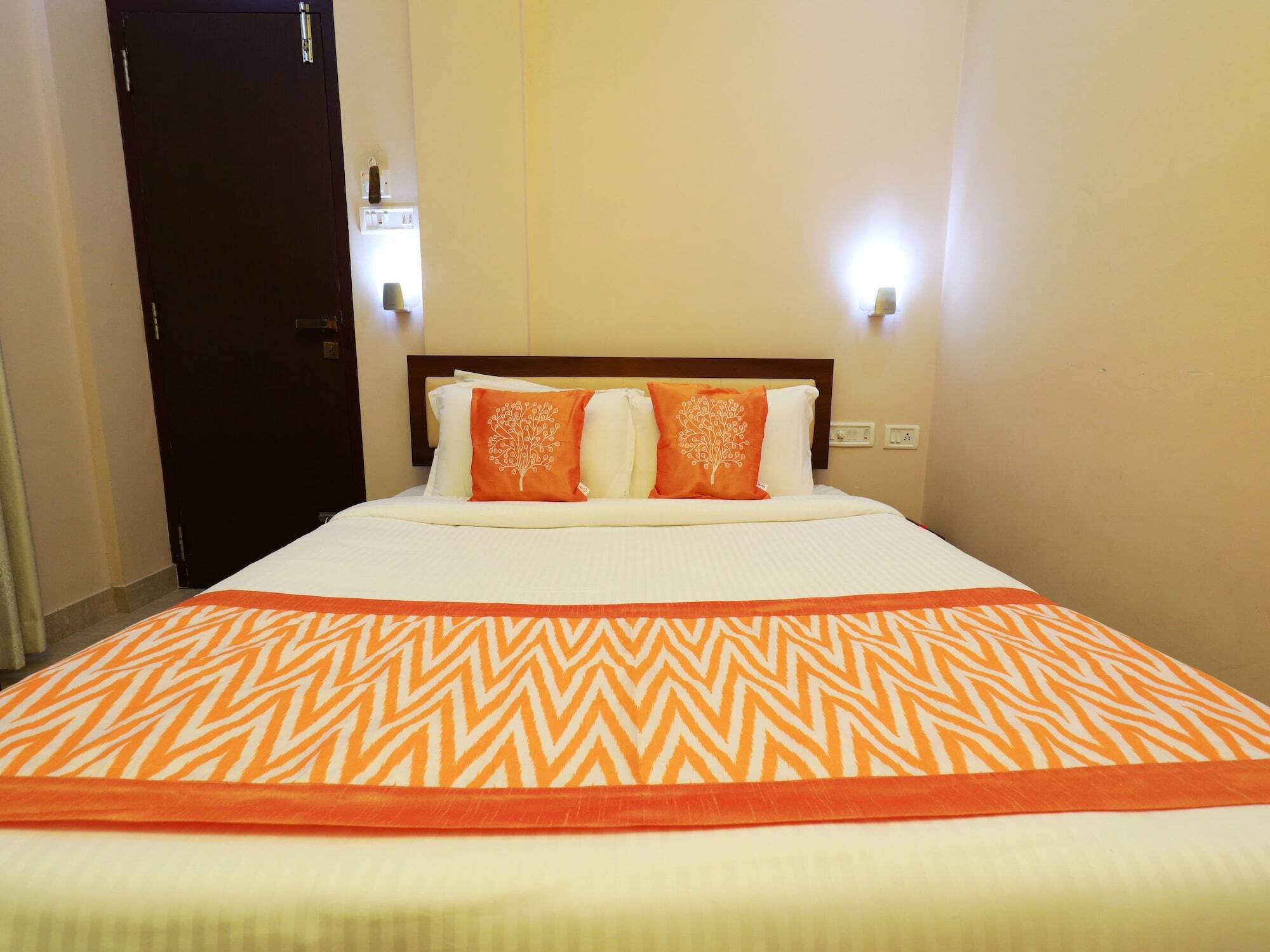 Oyo 6714 Innate Inn Alwaye ภายนอก รูปภาพ